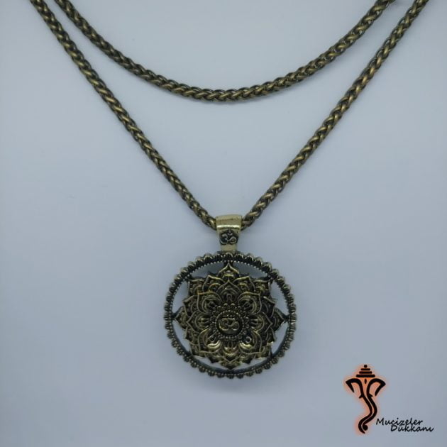 Lotus Mandala Kolye